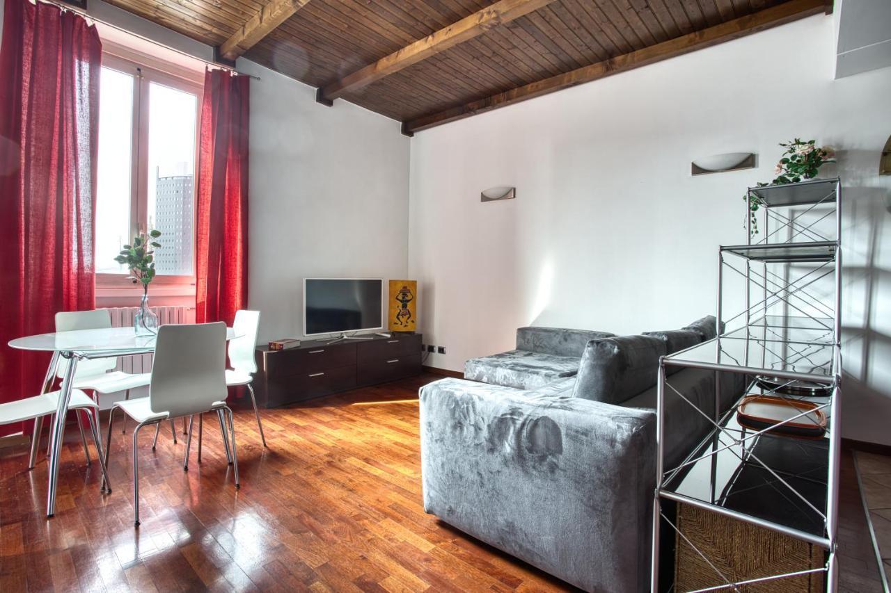Joivy Charming Apartment In The Heart Of Isola District มิลาน ภายนอก รูปภาพ